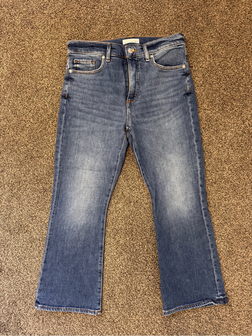 Loft Woman’s The Kick Cropped High Rise Jeans Size 28/6 Medium Wash - Picture 13 of 13